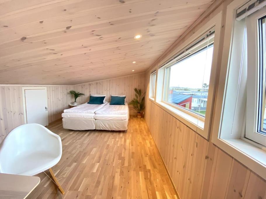 Fresh Hytte Ved Borestranden Med To Soverom Og Hems Klepp Exteriér fotografie